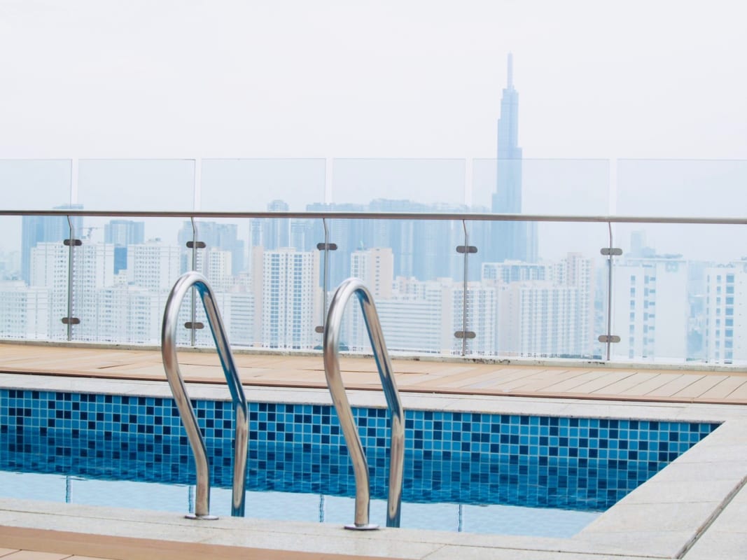 Sky pool riêng biệt với tầm nhìn bao quát 360 độ toàn thành phố Hồ Chí Minh